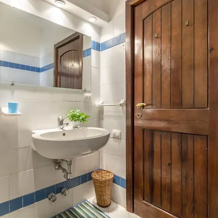 Giulia By Interhome Aglientu